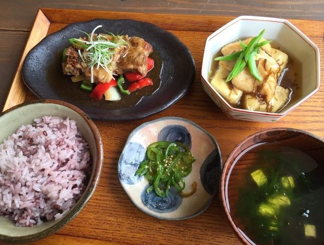 石垣島で激うまランチが食べれる人気店20選 食べログ3 5以上 グルメマニアが紹介する 激うま絶品ランチ まとめ